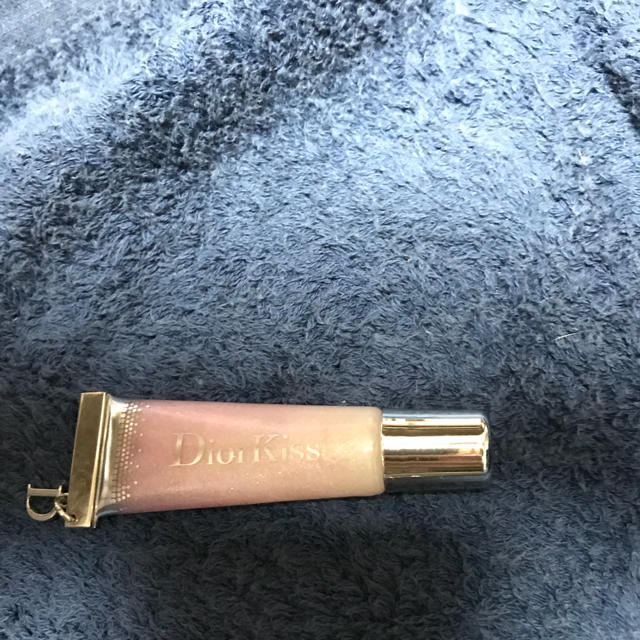 Christian Dior(クリスチャンディオール)の【最終出品セール】 DiorKiss ディオール キス リップグロス コスメ/美容のベースメイク/化粧品(リップグロス)の商品写真