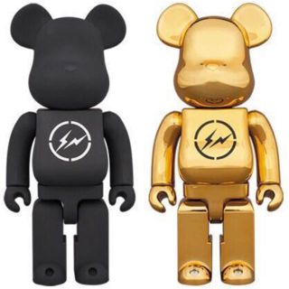 フラグメント(FRAGMENT)のfragment THE CONVENI ベアブリック BEARBRICK 2体(その他)