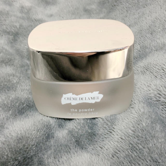 DE LA MER(ドゥラメール)のR様専用ドゥ・ラ・メール パウダー 新品 コスメ/美容のベースメイク/化粧品(フェイスパウダー)の商品写真