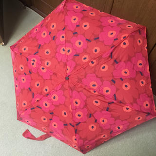 マリメッコ(marimekko)のmarimekko 折り畳み傘(傘)