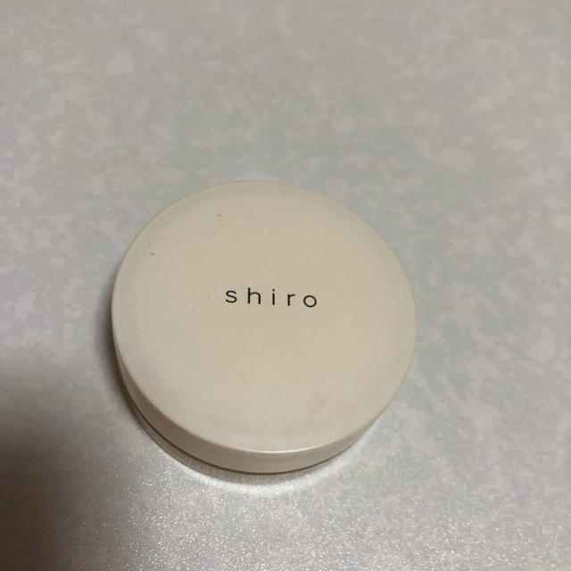 shiro(シロ)のshiro ザボン 練り香水 コスメ/美容の香水(香水(女性用))の商品写真