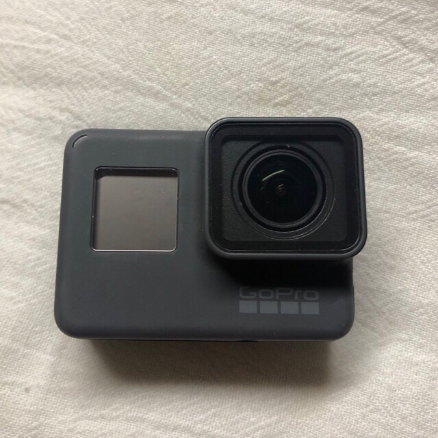 【値下げ】【goprohero5】sdカード付き 届いてすぐ使えます！カメラ