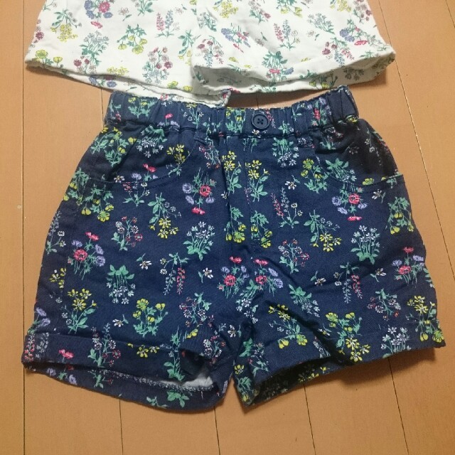 GLOBAL WORK(グローバルワーク)の専用！グローバルワーク 花柄 ショートパンツ XＬ ２枚セット キッズ/ベビー/マタニティのキッズ服女の子用(90cm~)(パンツ/スパッツ)の商品写真