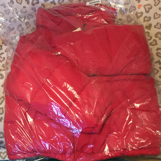 GRL(グレイル)のグレイル赤ダウンジャケット☆新品送料込GRL コート福袋earthemoda レディースのジャケット/アウター(ダウンジャケット)の商品写真