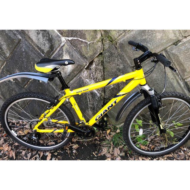 Giant(ジャイアント)のGIANT-Rock5000-MTB スポーツ/アウトドアの自転車(自転車本体)の商品写真