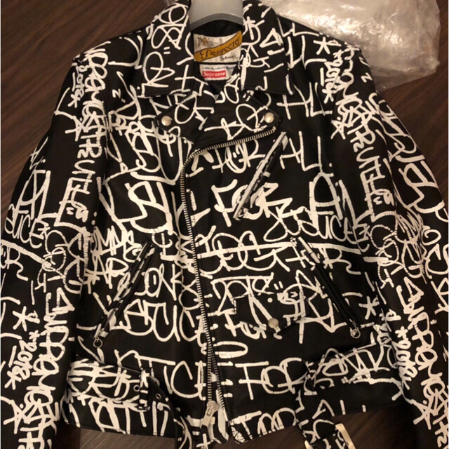 Supreme(シュプリーム)の納品書原本付き supreme ギャルソン schott vanson S メンズのジャケット/アウター(ライダースジャケット)の商品写真