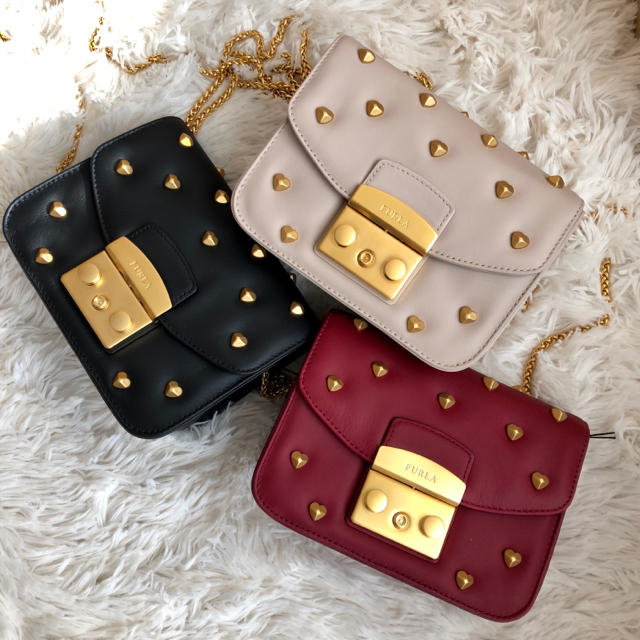 大幅値下げ‼️FURLA ショルダーバッグ　スタッツブルー