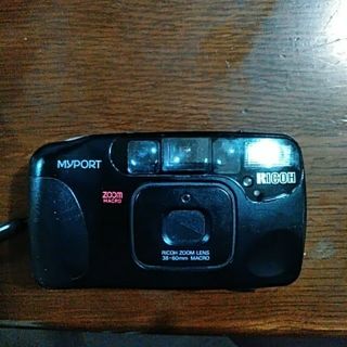 リコー(RICOH)のりんごさま用レトロカメラ2つ(フィルムカメラ)