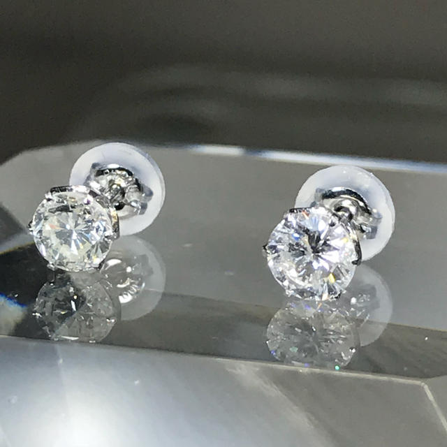 おトク】 ダイヤモンド 0.611ct 一粒 スタッド ダイヤモンドピアス