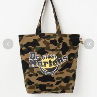 アベイシングエイプ(A BATHING APE)のDr.Martens✖️A BATHING APE 1stカモトートバック(トートバッグ)