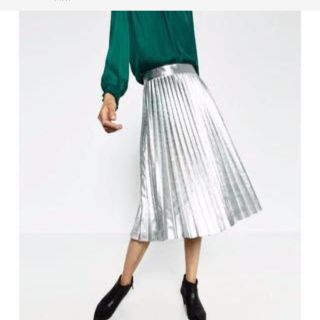 ザラ(ZARA)の【新品タグ付】ZARA人気完売スカート(ひざ丈スカート)