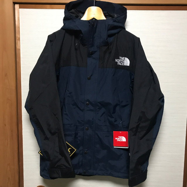 マウンテンライト アーバンネイビー supreme 紺 NIKE