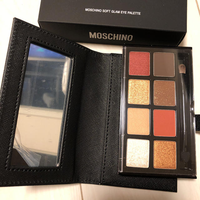 MOSCHINO(モスキーノ)のTONYMOLY、MOSCHINOコラボアイシャドウ コスメ/美容のベースメイク/化粧品(アイシャドウ)の商品写真