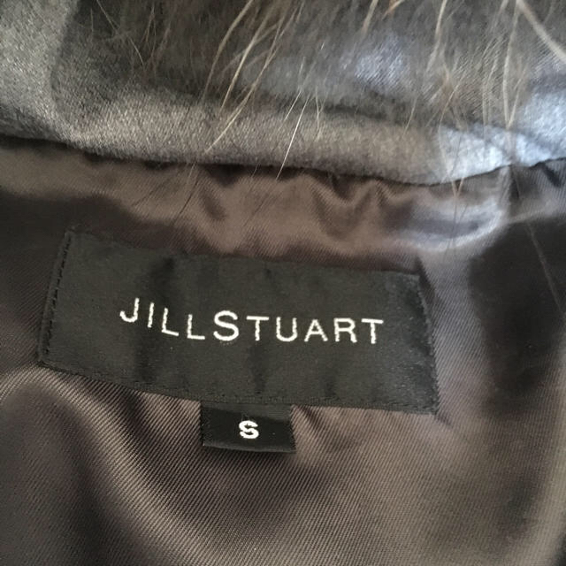 JILLSTUART(ジルスチュアート)のJILLSTUART ダウンコート レディースのジャケット/アウター(ダウンコート)の商品写真