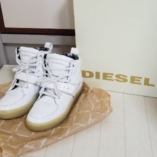 ディーゼル(DIESEL)のcheriさん専用DIESELハイカットスニーカー(スニーカー)