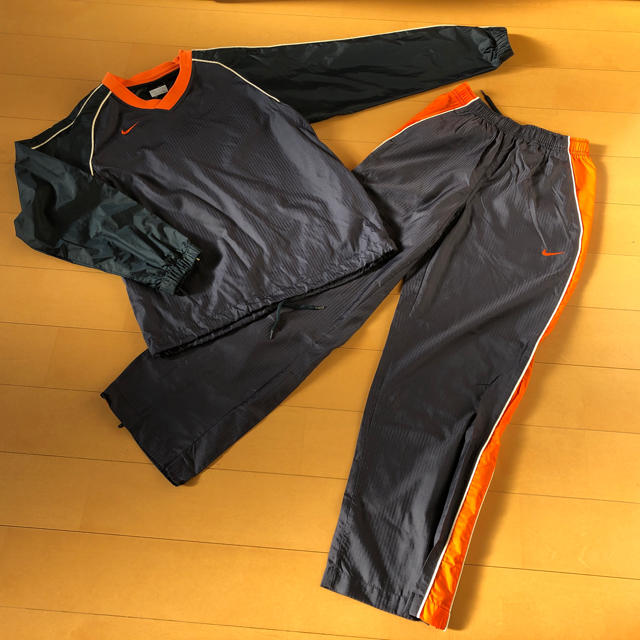 ★ナイキ★ウインドブレーカー140シャカシャカ上下セットピステ | フリマアプリ ラクマ