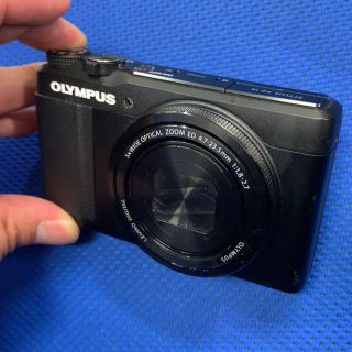 オリンパス(OLYMPUS)のOLYMPUS STYLUS XZ-10(コンパクトデジタルカメラ)