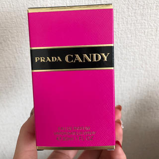 プラダ(PRADA)のプラダ キャンディ オーデパルファム 30ml(香水(女性用))