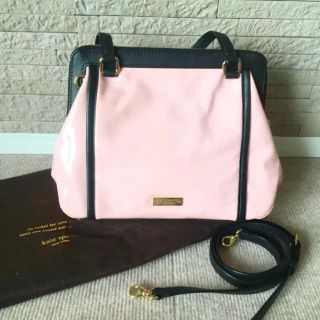 ケイトスペードニューヨーク(kate spade new york)の※値下げ!!ケイトスペード♡ピンク×ブラック 2wayエナメルバッグ(ハンドバッグ)