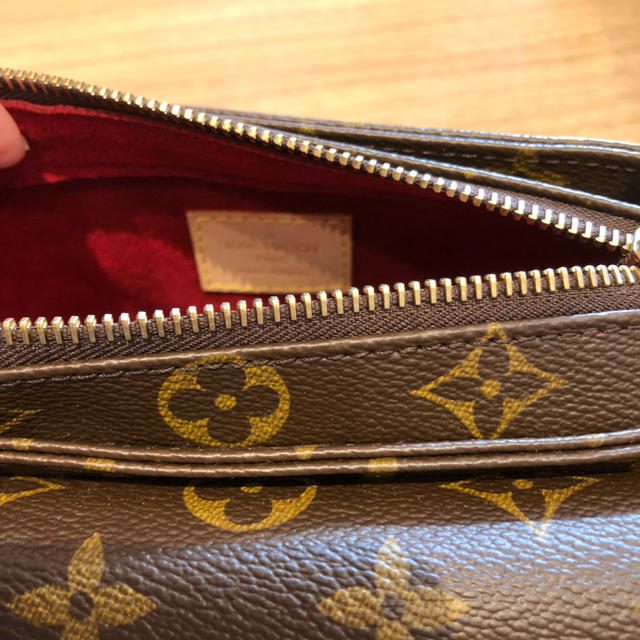 LOUIS VUITTON(ルイヴィトン)の新品 未使用 ルイヴィトン ヴィバシテPM レディースのバッグ(ショルダーバッグ)の商品写真