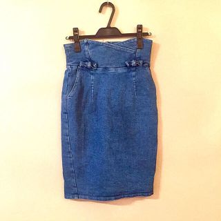 スナイデル(SNIDEL)のsnidel♡denimタイトスカート(ひざ丈スカート)