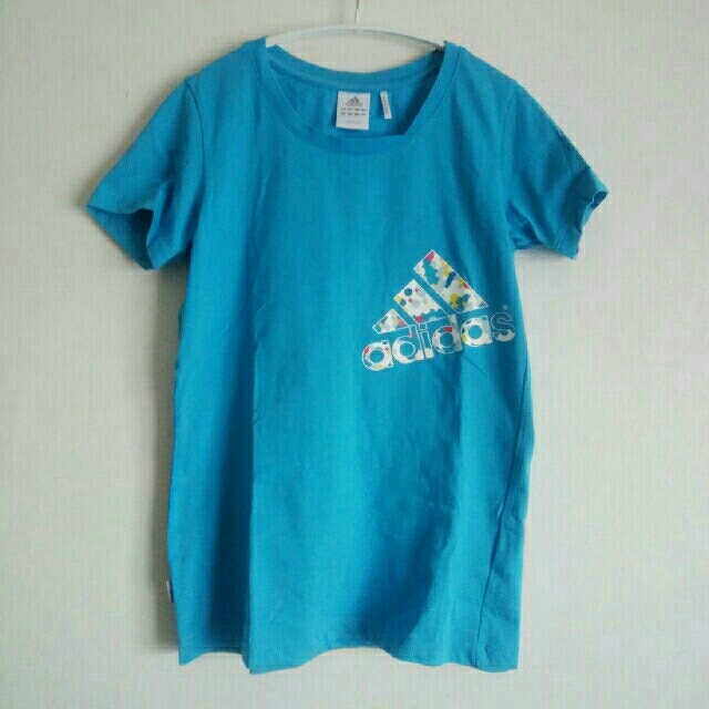 adidas(アディダス)の【アディダス】半袖Tシャツ スポーツ/アウトドアのトレーニング/エクササイズ(その他)の商品写真