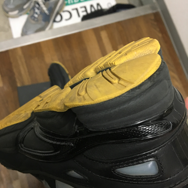 RAF SIMONS(ラフシモンズ)の【最終値下げ】rafsimons ozweego メンズの靴/シューズ(スニーカー)の商品写真