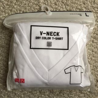 ユニクロ(UNIQLO)のUNIQLO V-NECK Tシャツ(Tシャツ/カットソー(半袖/袖なし))