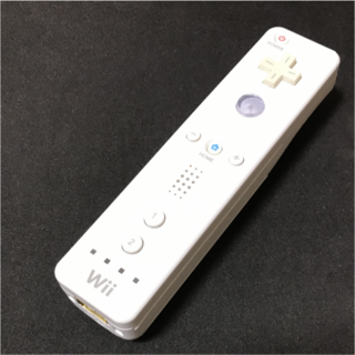 ウィー(Wii)のwiiリモコン ニンテンドー 任天堂 シロ ホワイト 白 純正 送料無料(家庭用ゲーム機本体)