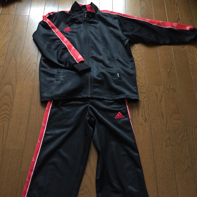 adidas(アディダス)の☆値下げしました☆adidas  ジャージ上下 キッズ/ベビー/マタニティのキッズ服男の子用(90cm~)(その他)の商品写真