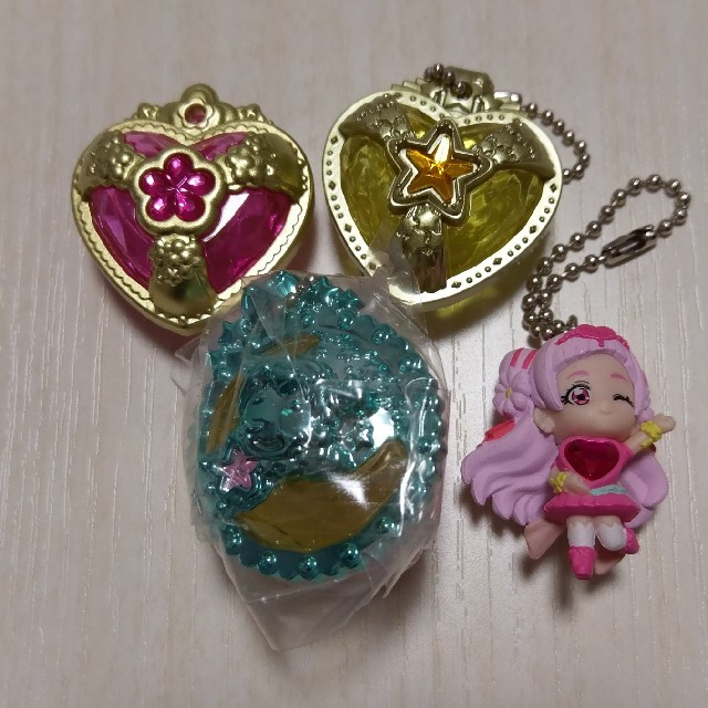 新作人気モデル新作人気モデルHUGっとプリキュアミライクリスタル3個
