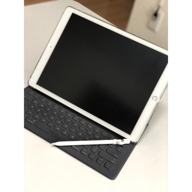 美品！☆iPad Pro☆第一世代☆ペンシル・キーボード・ペンホルダーセット☆