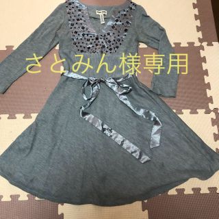 ミュウミュウ(miumiu)のミュウミュウ モヘア風ビジューワンピ ★中古 大特価です(ひざ丈ワンピース)