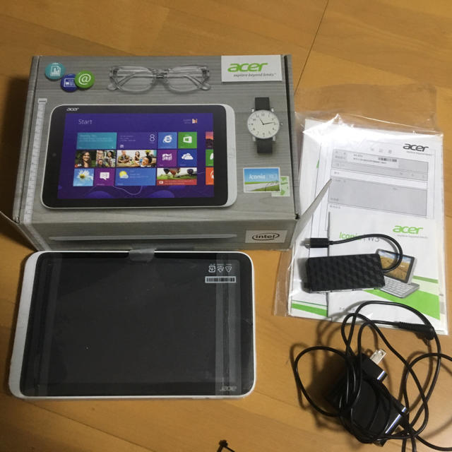 windows タブレット acer iconica w3