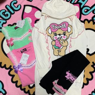 アースマジック(EARTHMAGIC)の☆あやこうままま☆様♡専用です(*˘˘*)♡(Tシャツ/カットソー)