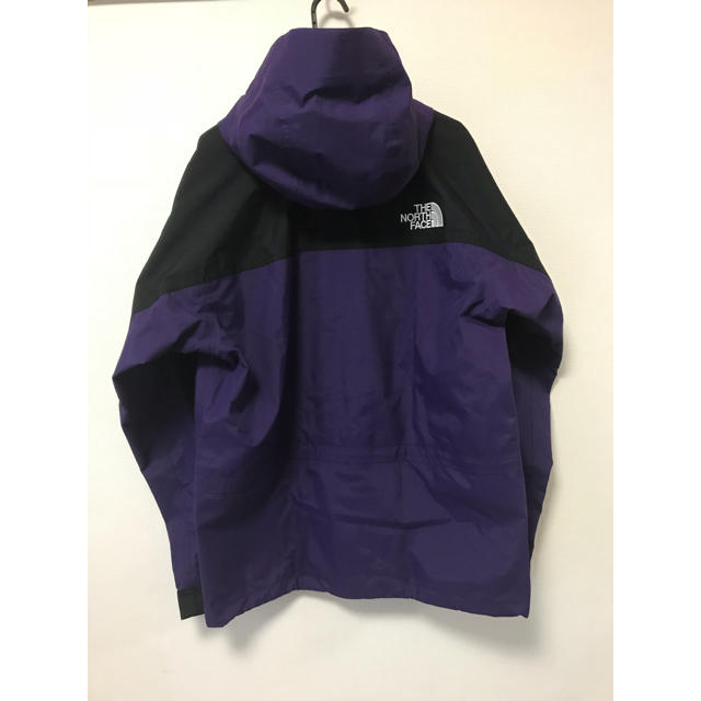 THE NORTH FACE(ザノースフェイス)のthenorthface マウンテンライトジャケット ディープパワーパープル メンズのジャケット/アウター(マウンテンパーカー)の商品写真