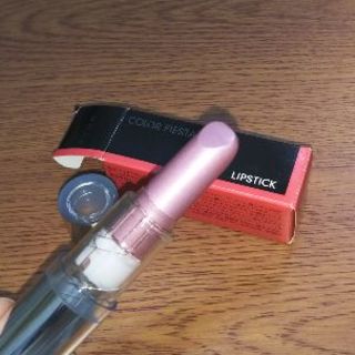 エイボン(AVON)の新品☆AVON 口紅 L662(口紅)