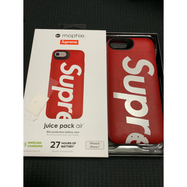 Supreme®/mophie® iPhone 8  赤スマホアクセサリー