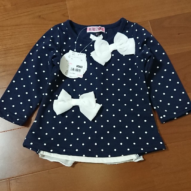 女の子 トップス 新品 タグ付き キッズ/ベビー/マタニティのベビー服(~85cm)(シャツ/カットソー)の商品写真