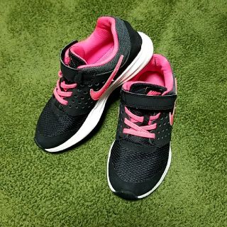 ナイキ(NIKE)のNIKE　子供用　靴(スニーカー)