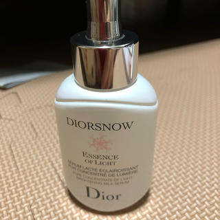 ディオール(Dior)の「はな様」dior スノー エッセンス オブ ライト(美容液)