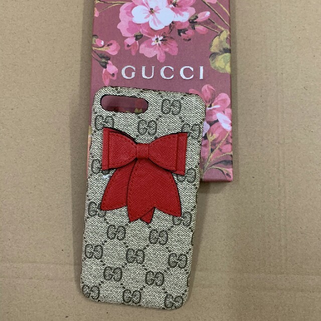 Gucci - GUCCI　グッチ　iPhone7plus/8plusケース　携帯ケースの通販 by Dino D's shop｜グッチならラクマ