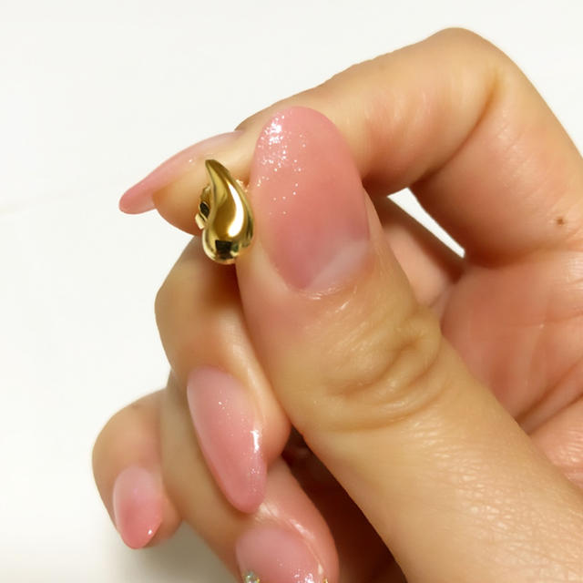 超激安 Tiffany Co ティファニー ティアドロップ 新品 K18yg ピアス ピアス Guiacieneguilla Com