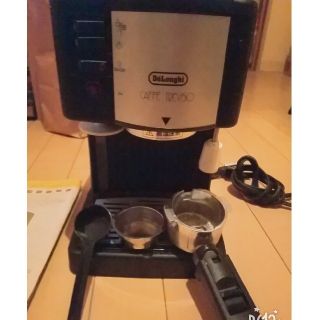 デロンギ(DeLonghi)のデロンギ カフェ・トレビソ エスプレッソ・カプチーノメーカー BAR14N

(エスプレッソマシン)