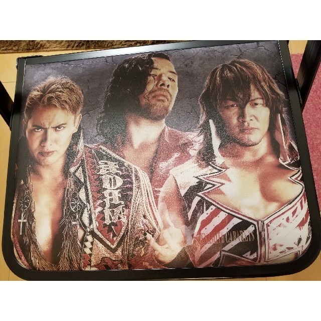 新日本プロレス パイプ椅子の通販 by ヨシ|ラクマ