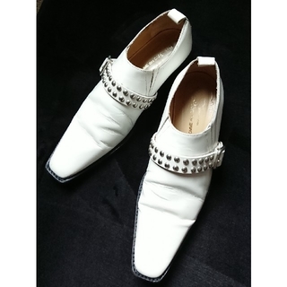 コム デ ギャルソン(COMME des GARCONS) 白 ローファー/革靴 