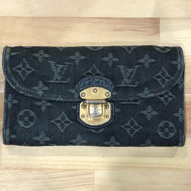 LOUIS VUITTON デニム財布