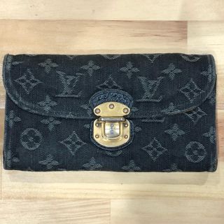 ルイヴィトン(LOUIS VUITTON)のLOUIS VUITTON デニム財布(財布)