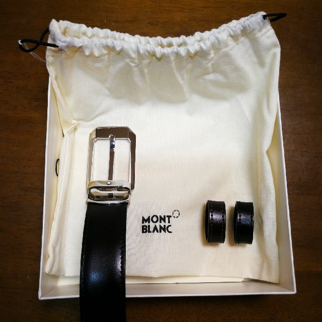 MONTBLANC(モンブラン)の新品・未使用 モンブラン リバーシブル ベルト メンズのファッション小物(ベルト)の商品写真