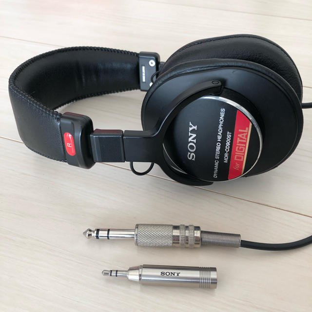 日本売りSONY - 美品 MDR-CD900ST SONY 変換プラグ付 ヘッドホンの通販